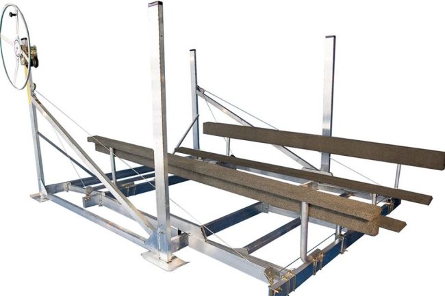 Great Lakes Cantilever Boat Lifts